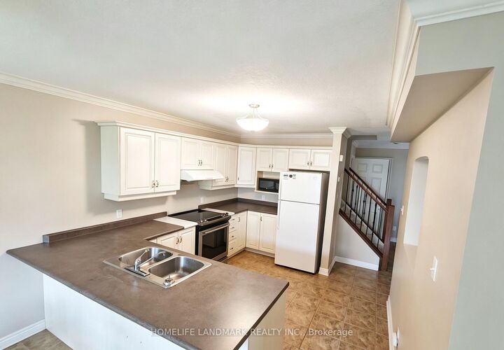 Property Photo:  898 Blythwood Road  ON N6H 5V2 