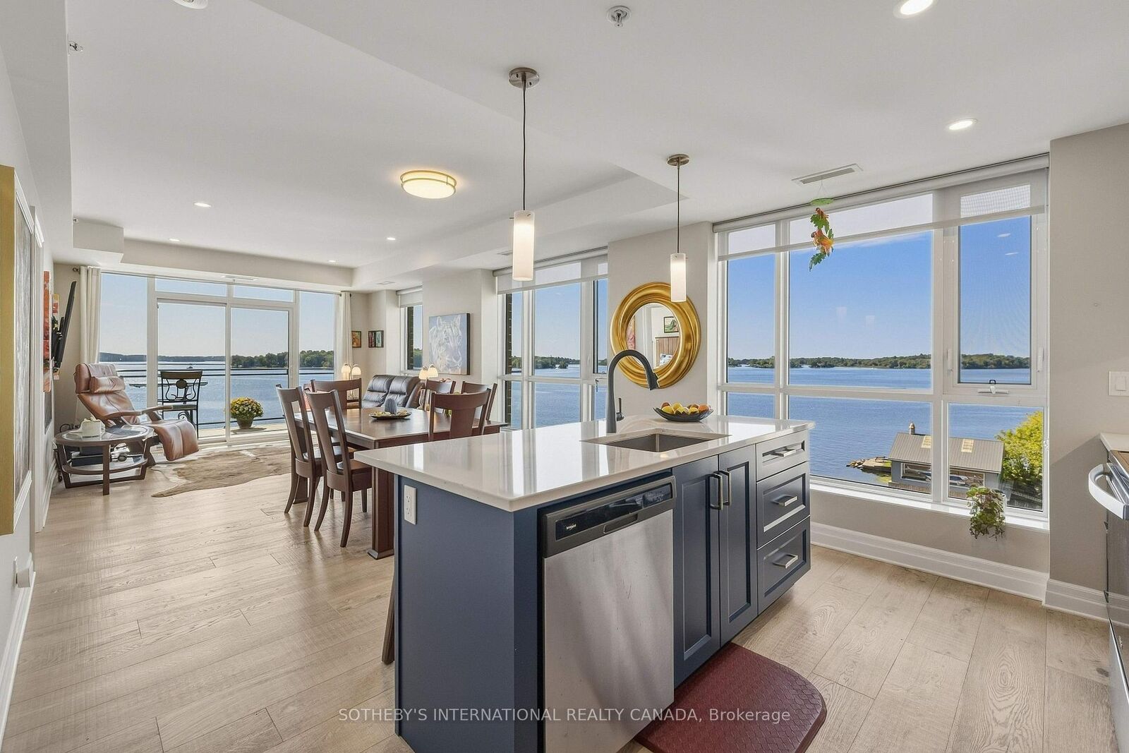 Property Photo:  129A South Street 311  ON K7G 0A9 