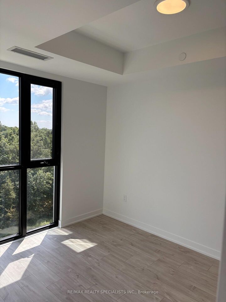 Property Photo:  740 Whitlock Avenue 615  ON L9E 2B2 