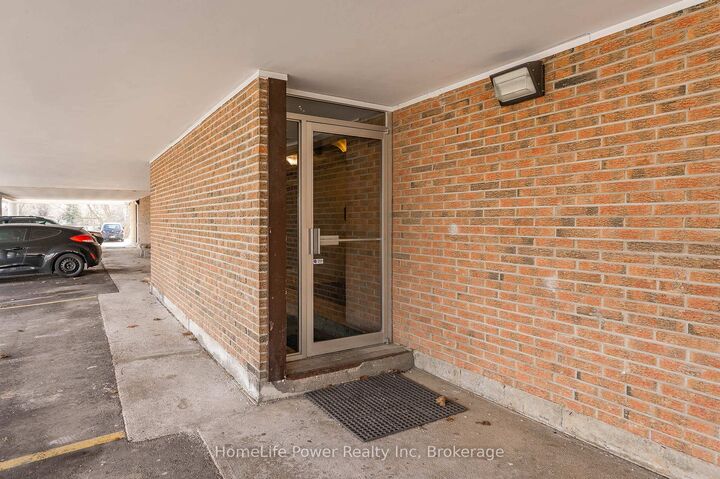 Property Photo:  234 Willow Road 207  ON N1H 7C6 