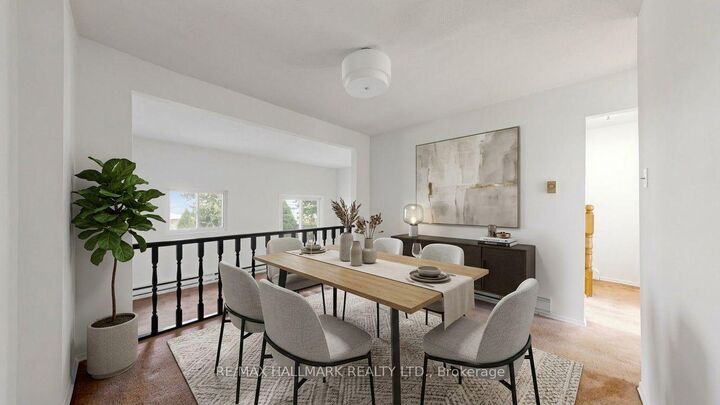 Property Photo:  144 Henderson Avenue 7  ON L3T 2L5 