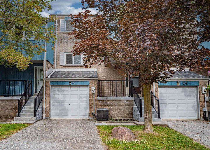 Property Photo: 646 Village Parkway 23 ON L3R 2S7