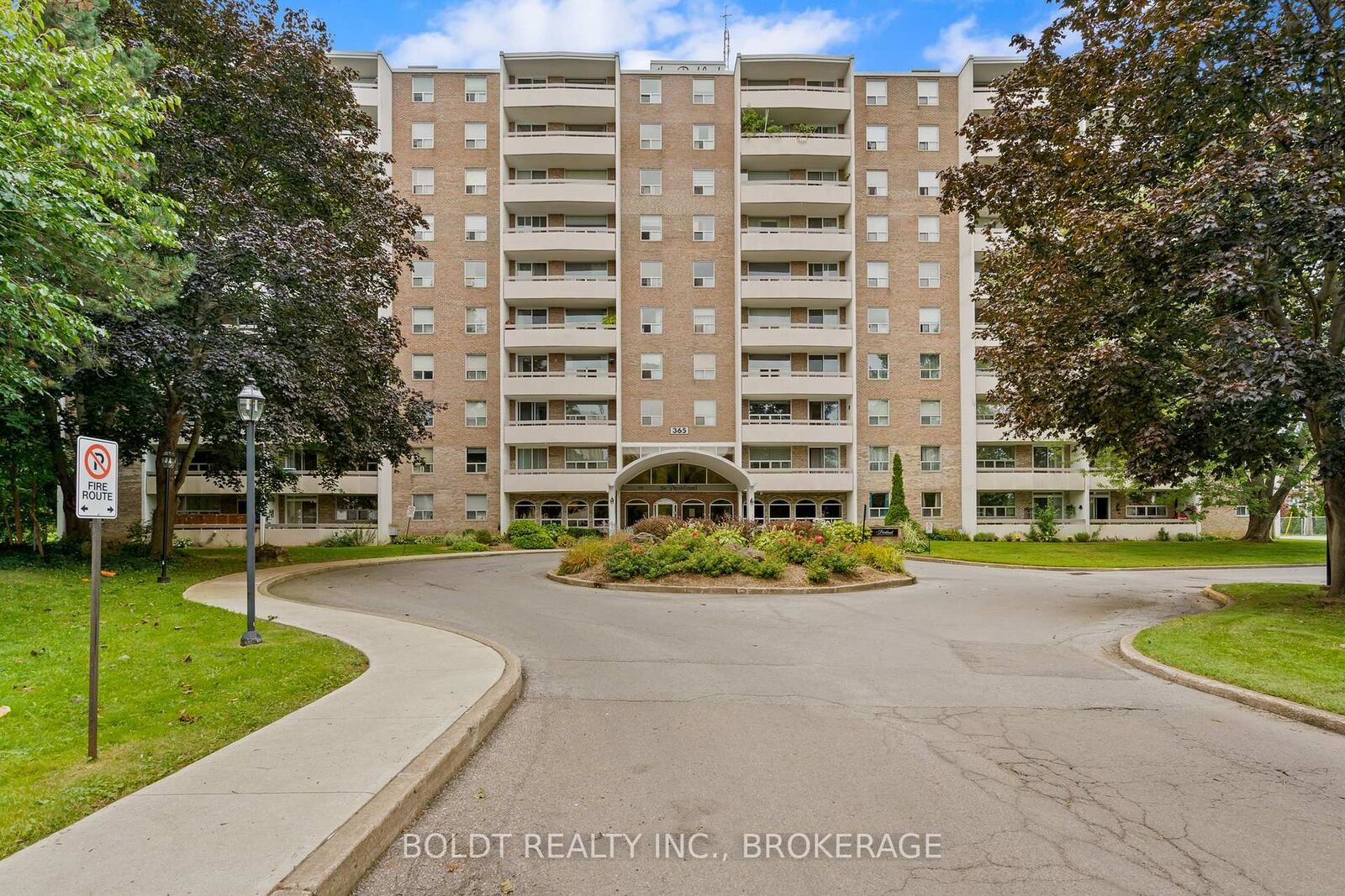 Property Photo: 365 Geneva Street 509 ON L2N 5S7