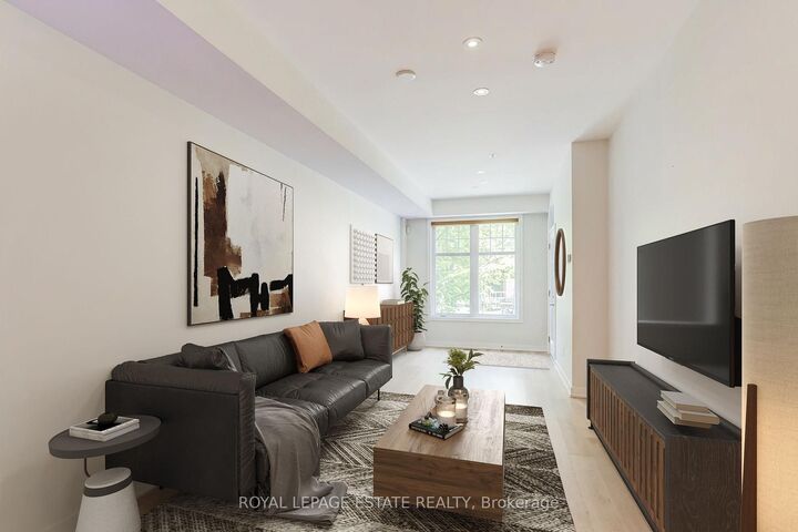 Property Photo:  140 Broadview Avenue 32  ON M4M 0A8 
