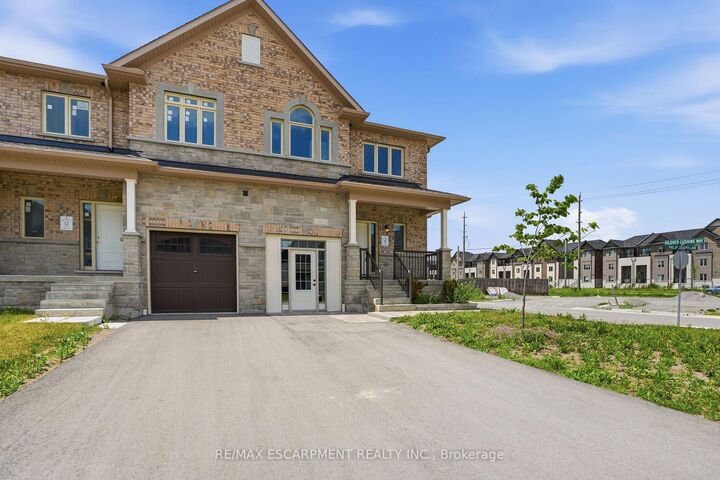 Property Photo:  27 Rainey Drive  ON L9W 0L7 