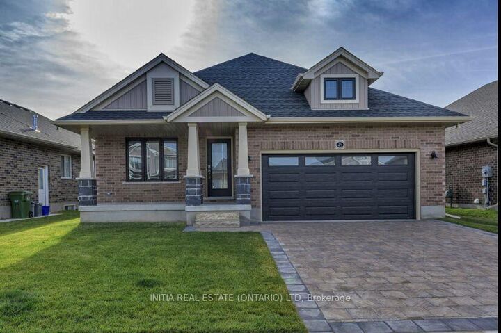 Property Photo: 49 Westlake Drive ON N5P 4K3
