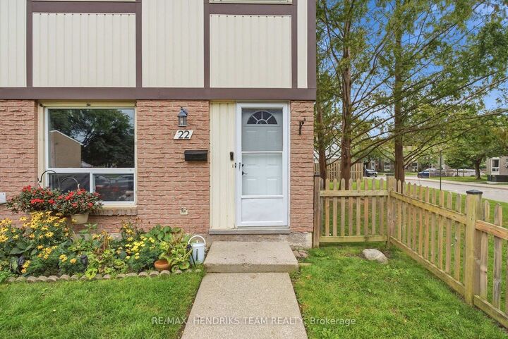 Property Photo:  25 Linfield Drive 22  ON L2N 5T7 