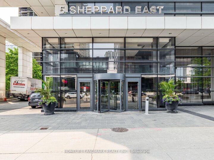 Property Photo:  5 Sheppard Avenue E 2322  ON M2N 0G4 