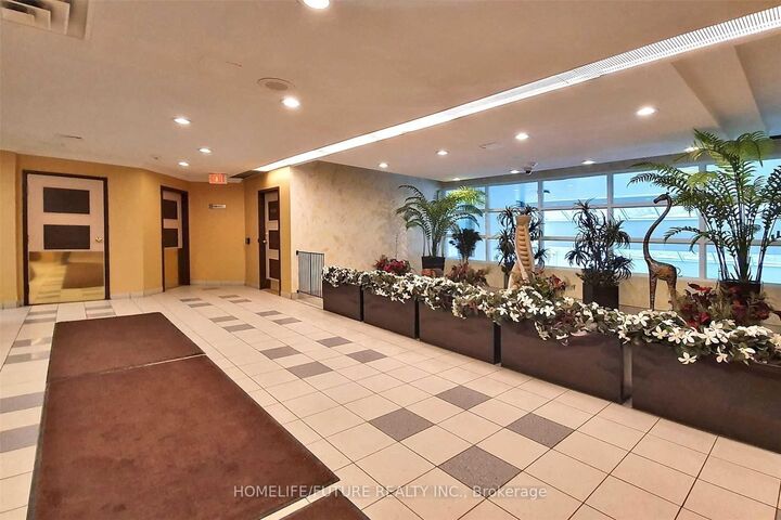 Property Photo:  3050 Ellesmere Road 1221  ON M1E 5E6 