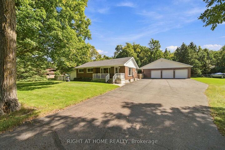 Property Photo: 1013 Tay Point Road ON L9M 2C6