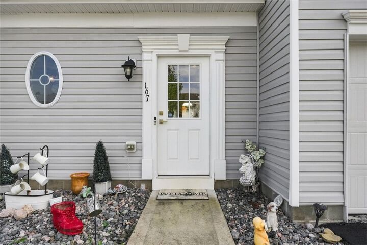 Property Photo: 167 Viareggio Way PA 15332