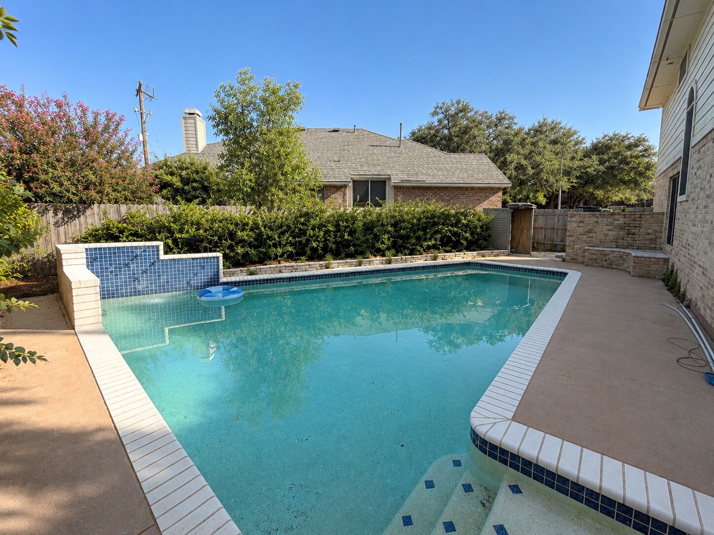 Property Photo: 1610 Juniper Ridge Loop TX 78613