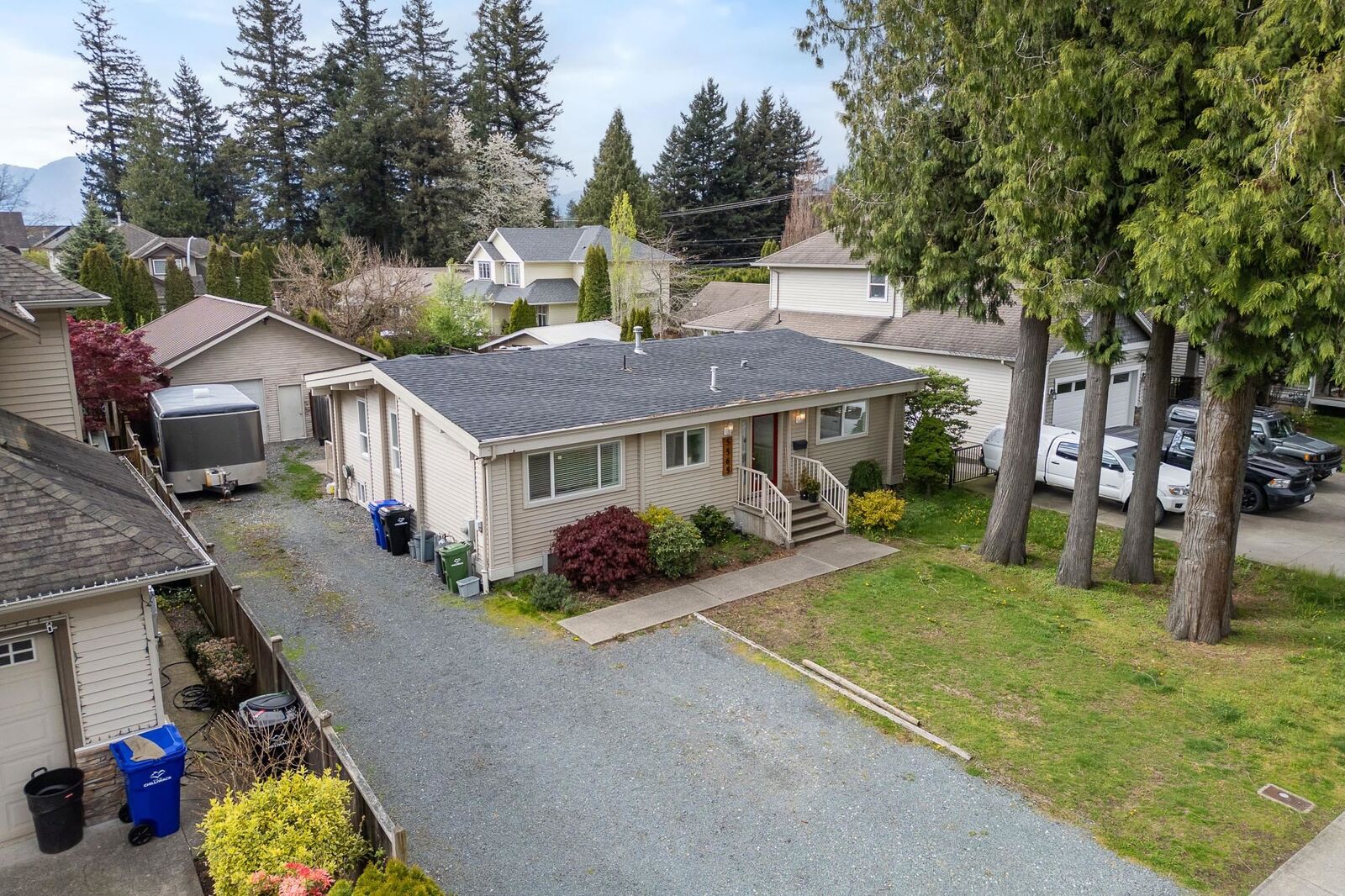 Property Photo:  5565 Peach Road  BC V2R 5L9 