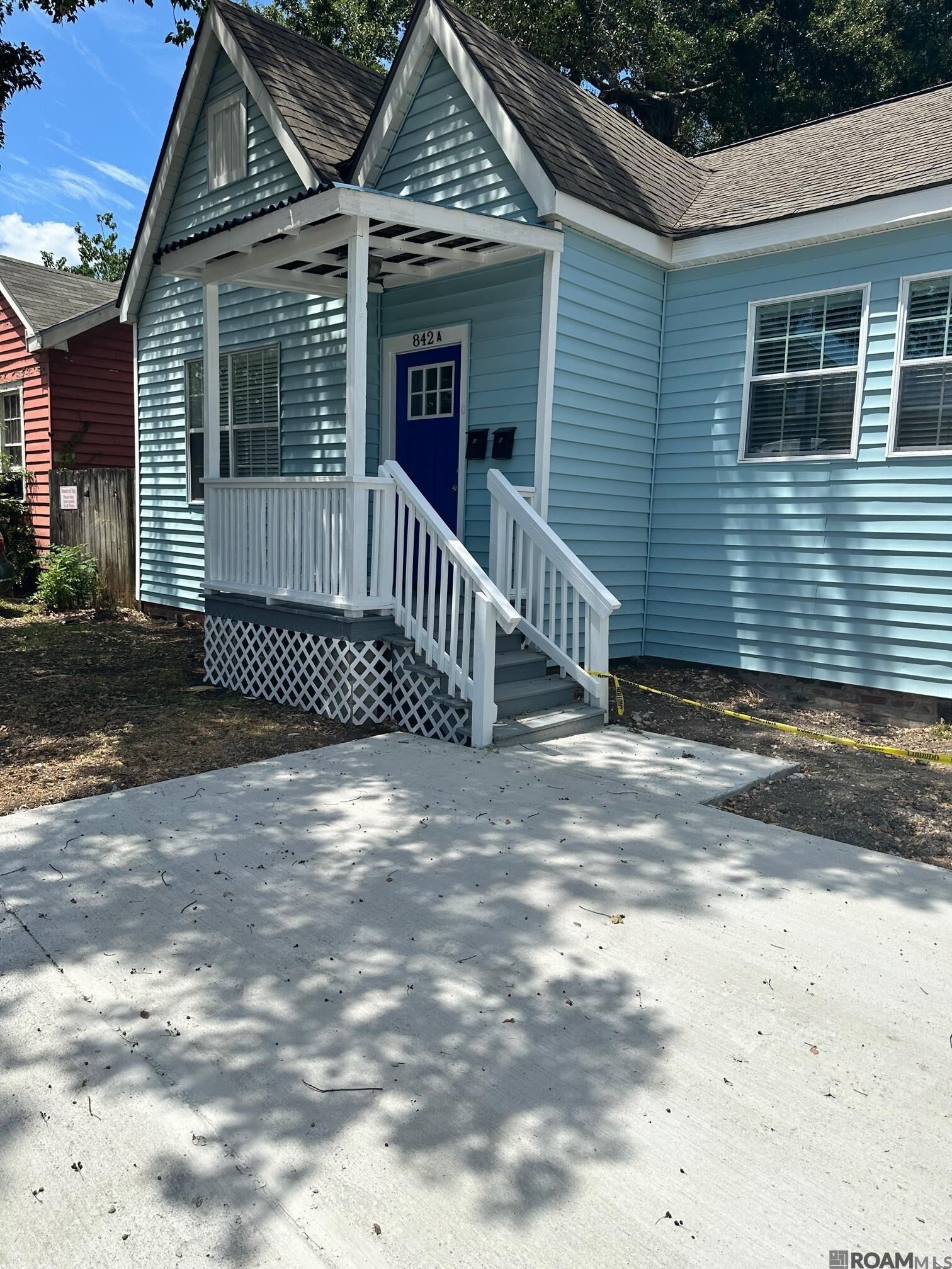 Property Photo: 842 Geranium St #A LA 70802