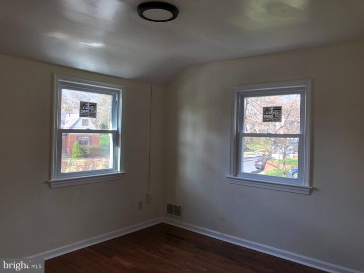 Property Photo:  2606 Parker Avenue  MD 20902 