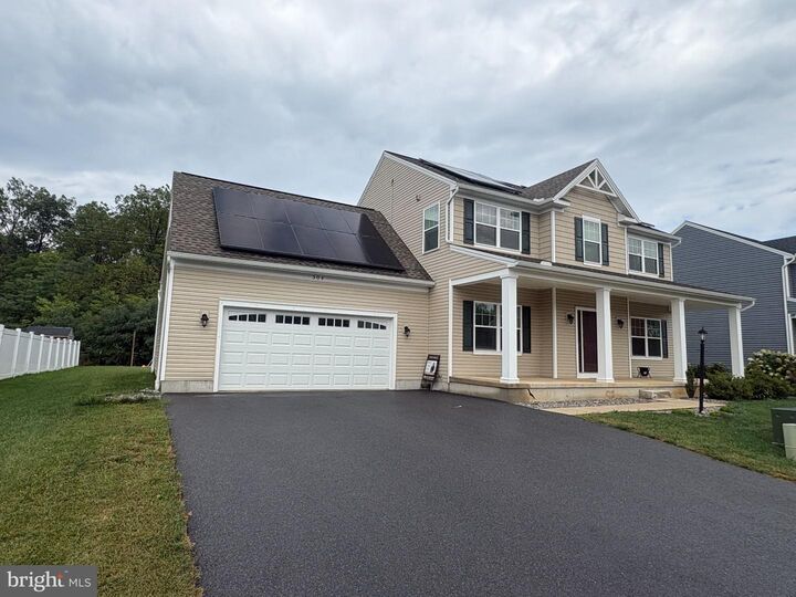 Property Photo: 304 Lexington Lane PA 17257