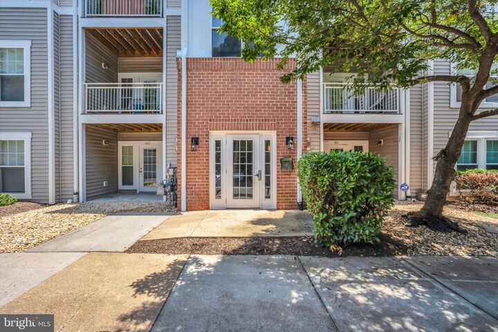 Property Photo:  1516 N Point Drive 0001  VA 20194 