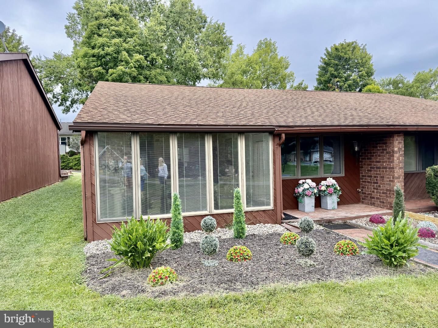 Property Photo:  318 Stonegate Circle N  PA 17201 
