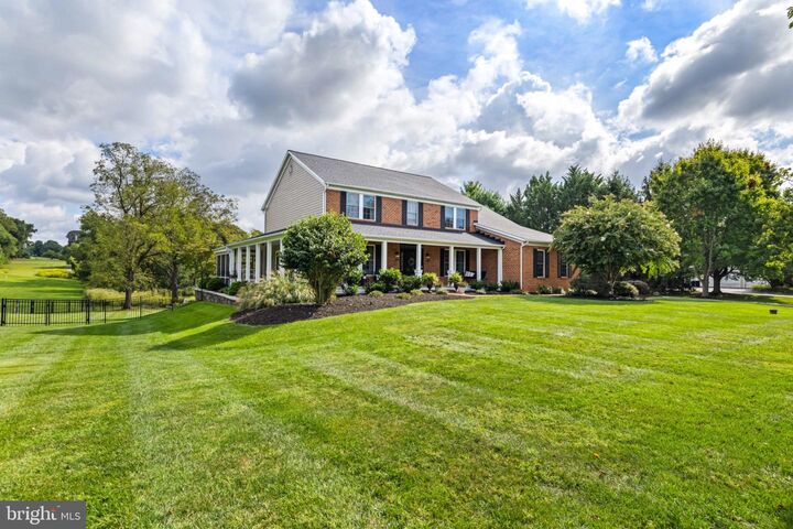Property Photo:  10 Deer Creek Court  MD 21136 