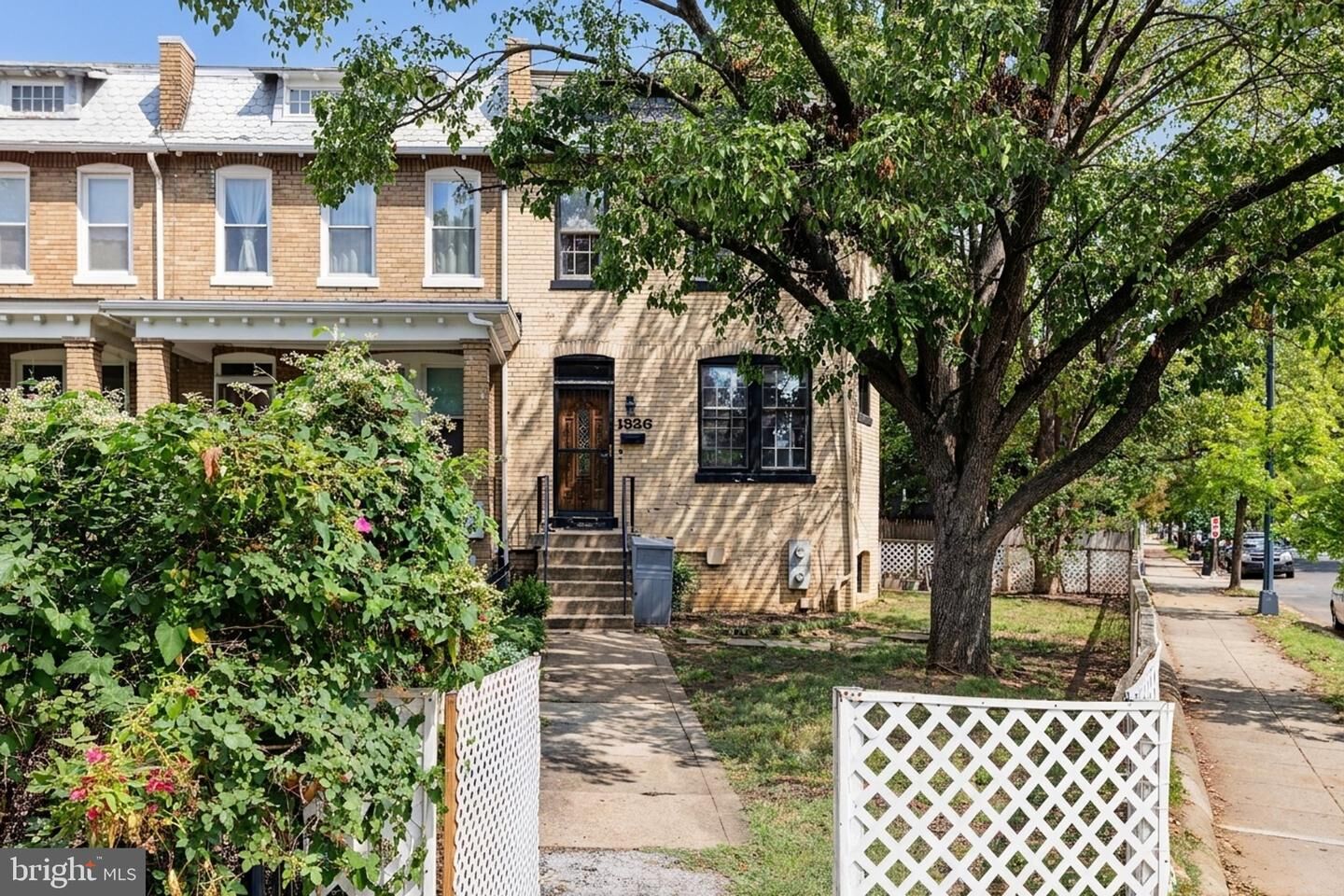 Property Photo: 1526 Potomac Avenue SE B DC 20003