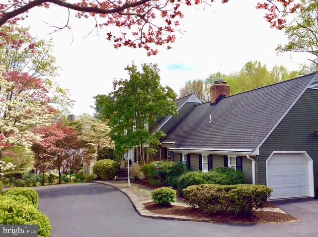 Property Photo:  9612 Kentsdale Drive  MD 20854 