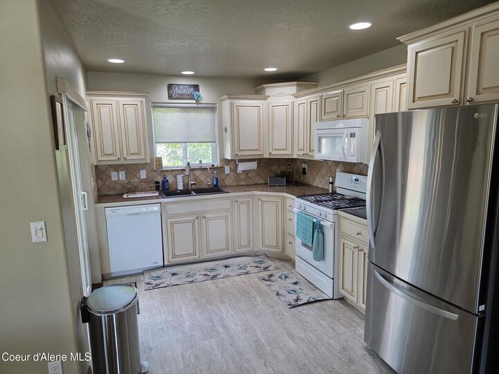 Property Photo: 8713 N Indywood Dr ID 83835