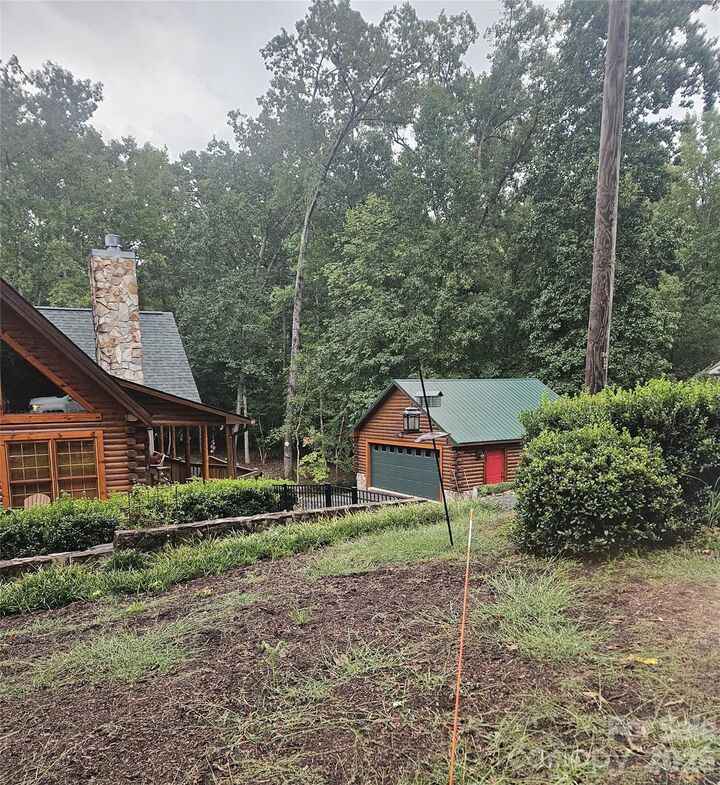 Property Photo: 528 Manchester Road NC 27306