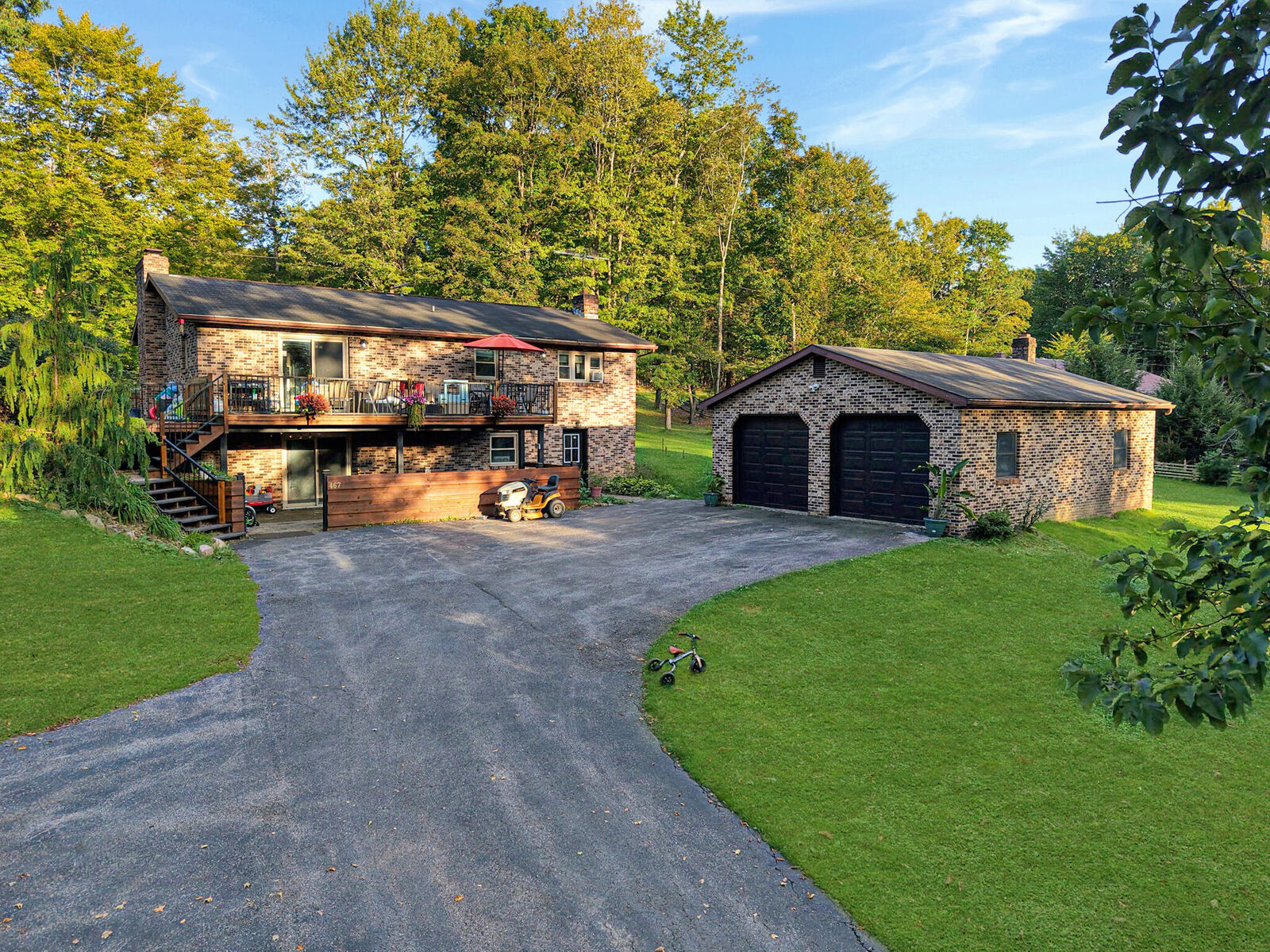 Property Photo: 467 Buskirk Rd PA 15840
