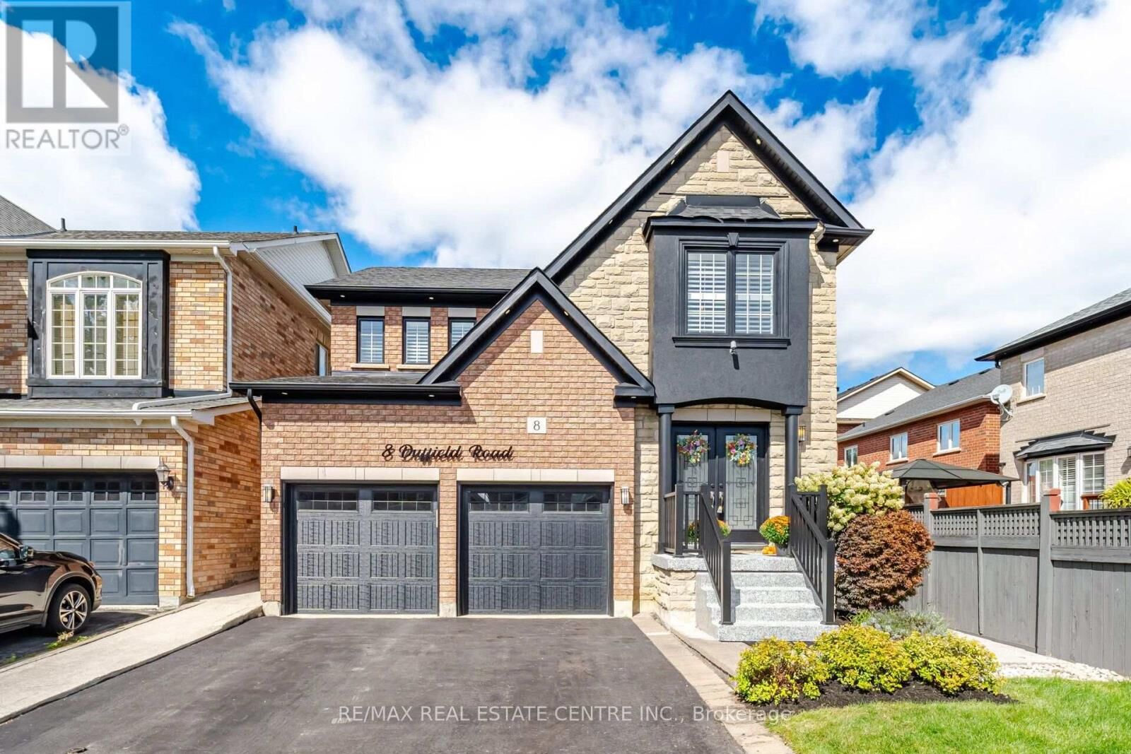 Property Photo: 8 Duffield Road ON L7A 2P4