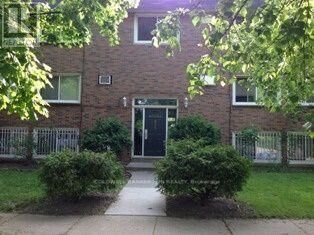 Property Photo: 825 Louis Avenue 1-11 ON N9A 1X4