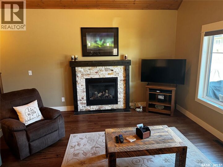Property Photo: 11 Cottage Crescent SK S0J 2Y0