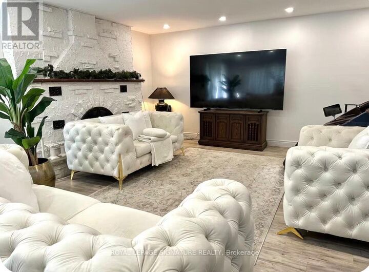 Property Photo: 1119 Rebecca Street ON L6L 1Y6