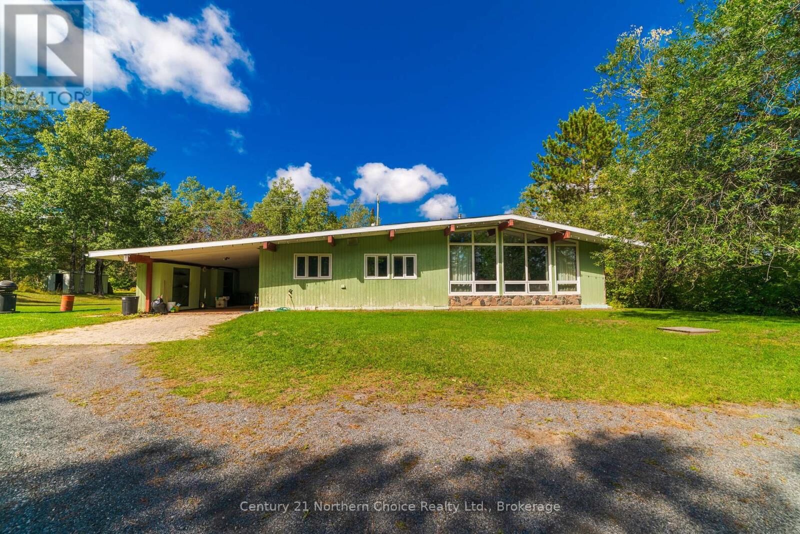 Property Photo: 15 Parmeter Road ON P9N 3X4