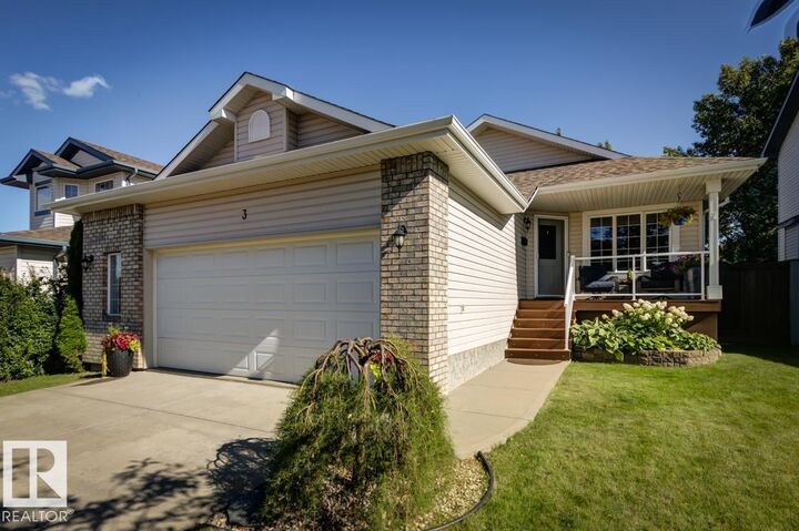 Property Photo:  3 Rue Brunelle  AB T4X 1P5 