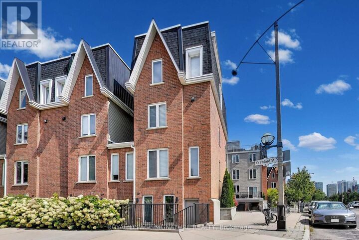 Property Photo:  1 Crawford Street  ON M6K 3M3 