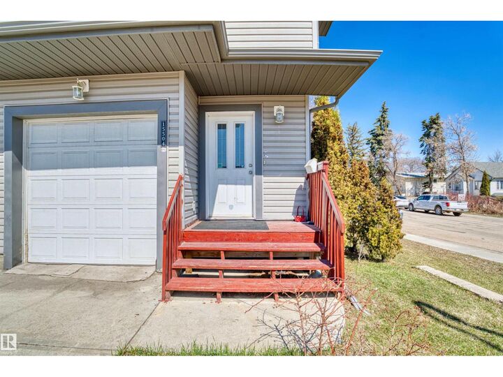 Property Photo:  15504 102 Av NW  AB T5P 0N2 