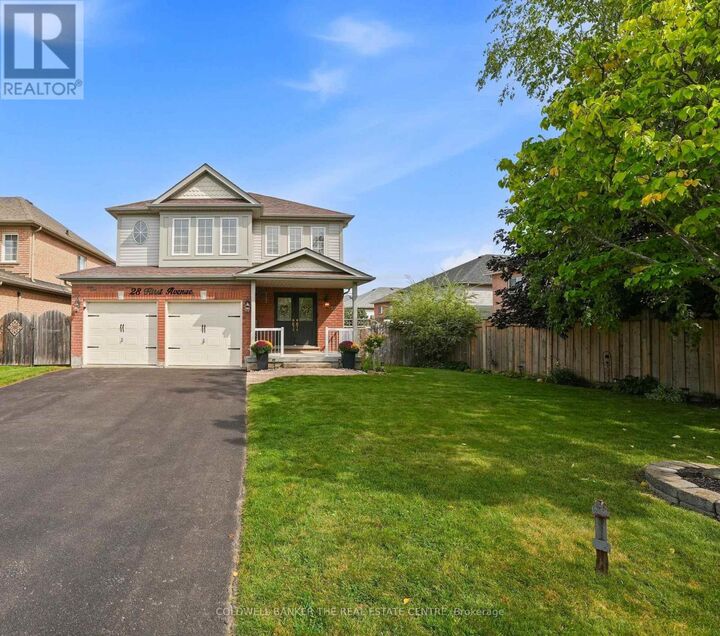 Property Photo:  28 Hirst Avenue East  ON L4P 4E6 
