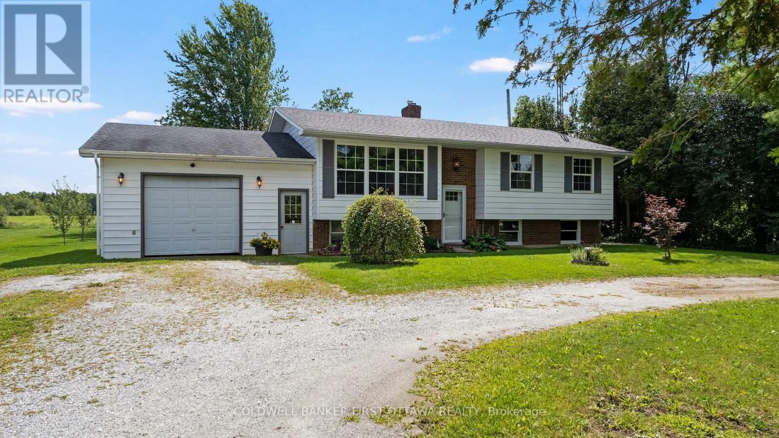 Property Photo:  2335 Tennyson Road  ON K7H 3C8 