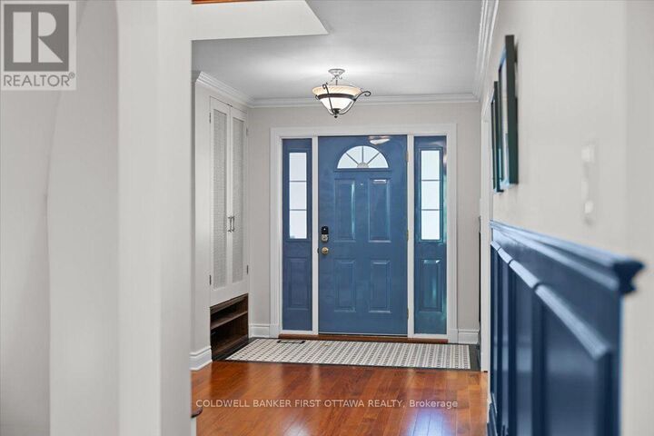 Property Photo:  331 Fairmont Avenue  ON K1Y 1Y6 
