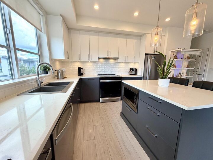 Property Photo:  20834 80 Avenue B316  BC V2Y 3M6 