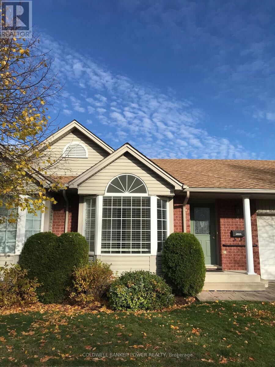 Photo de la propriété:  122 Sherwood Forest Square 3  ON N6G 5G8 