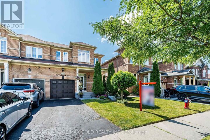 Property Photo: 20 Amaranth Crescent ON L7A 0L7