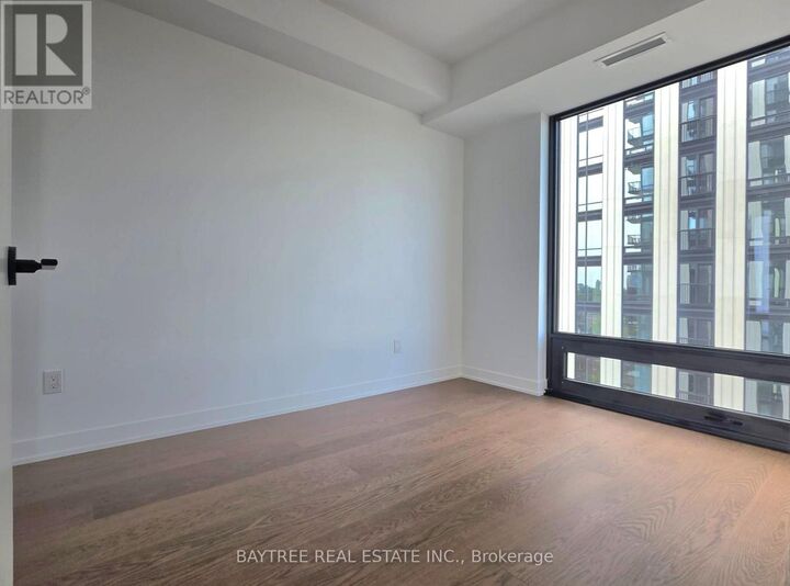 Property Photo:  89 Montclair Avenue 1615  ON M5P 0A9 