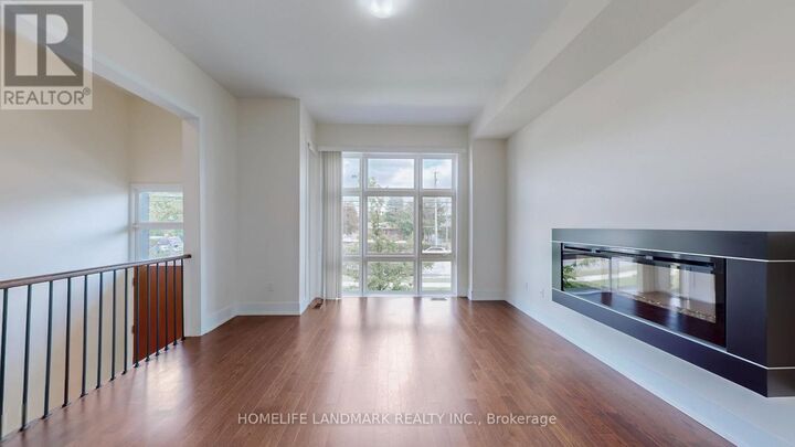 Property Photo: 9180 Bathurst Street ON L4J 0K1