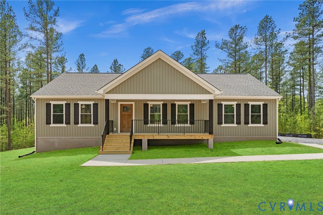 Property Photo: 2259 N Kennington Parkway VA 23009