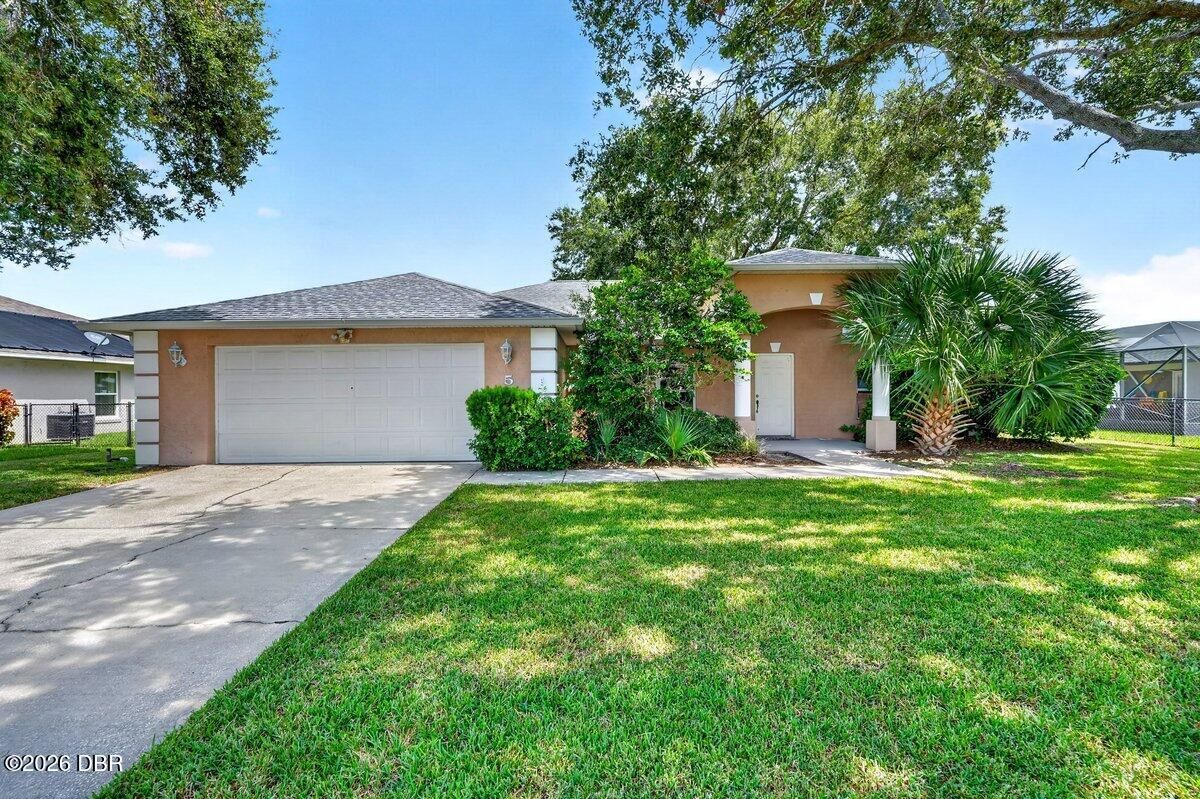 Property Photo: 5 Spinnaker Circle FL 32119