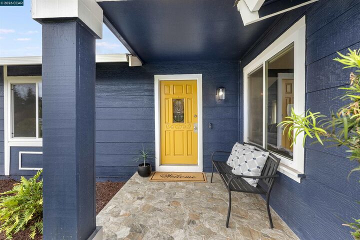 Property Photo: 452 Lori Dr CA 94510