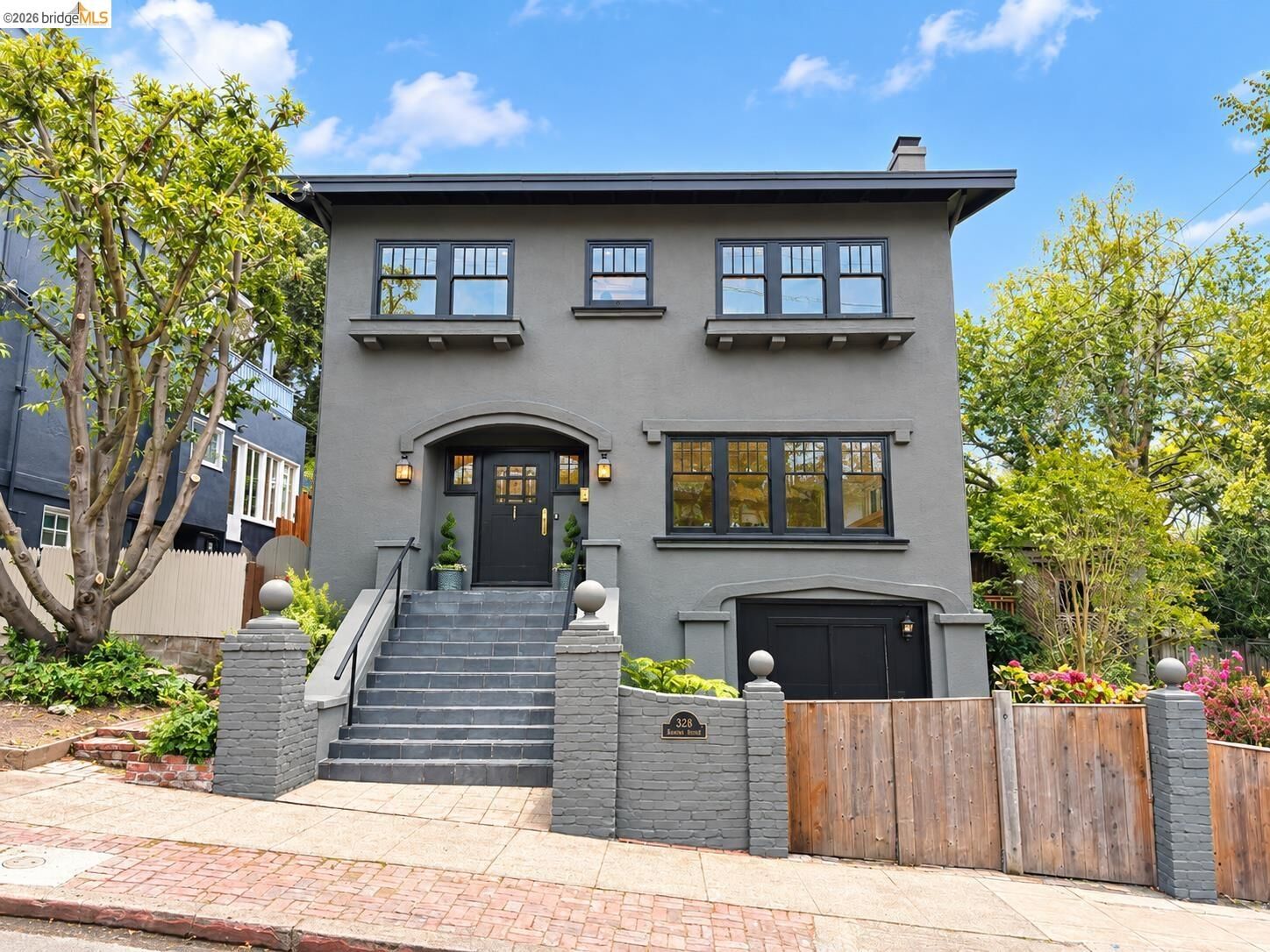 Property Photo:  328 Ramona Ave  CA 94611 