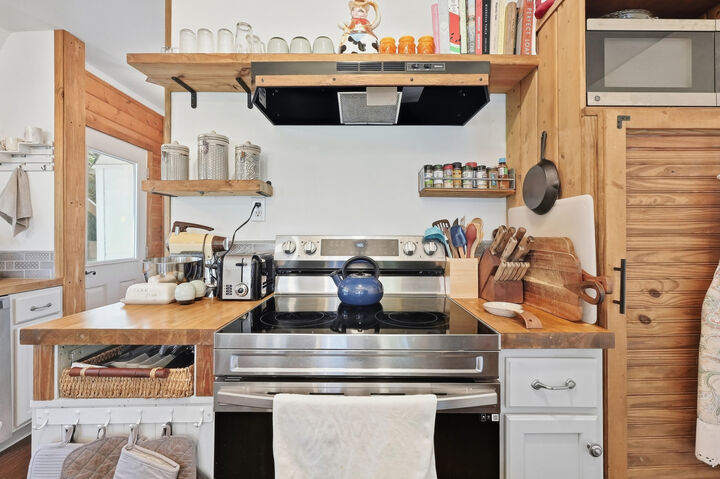 Property Photo:  348 Eucalyptus Avenue  AL 36442 