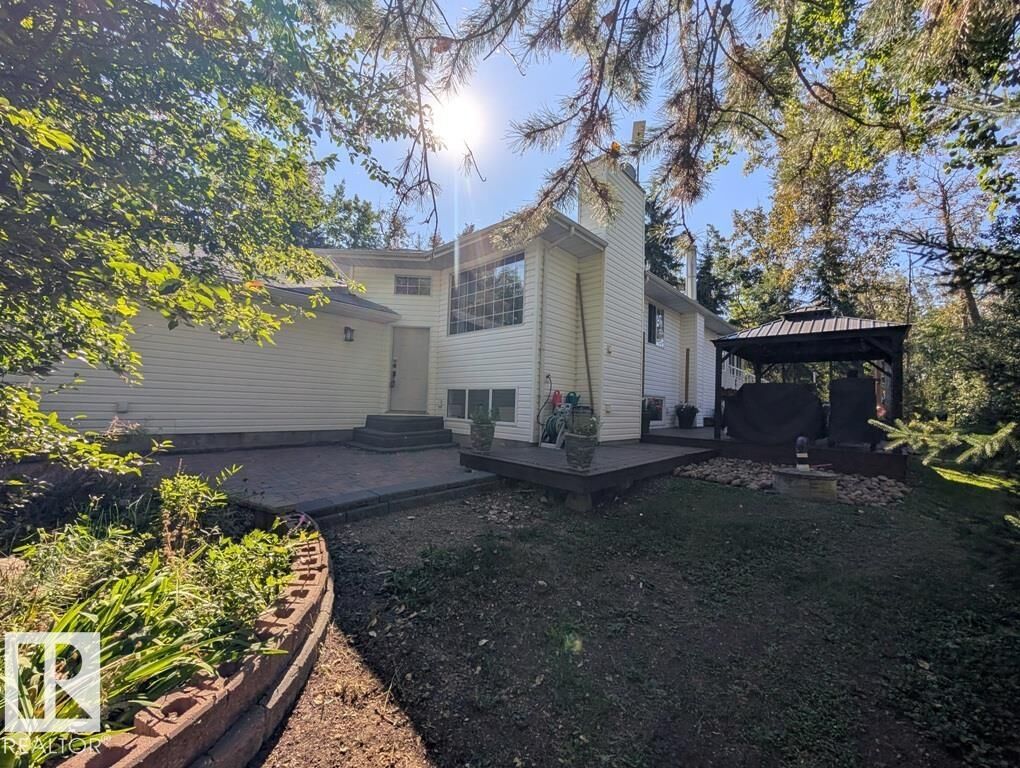 Property Photo: 53347 Rge Road 215 (Hwy 830) 1 AB T8E 2B2